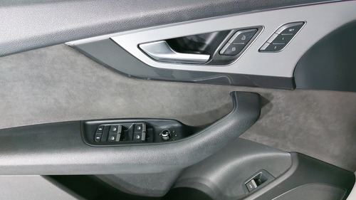 Audi Q7 3.0 S LINE AUTO 4WD