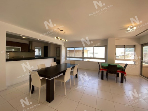 Imagen 6 de 29 de Apartameto En Plena Peninsula De 3 Domitorios 3 Baños Mas Toilete. Consulte !!!! - Punta Del Este Peninsula
