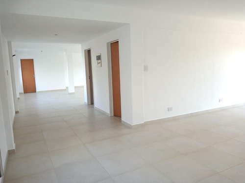 Imagen 5 de 13 de Oficina 100m² - San Justo