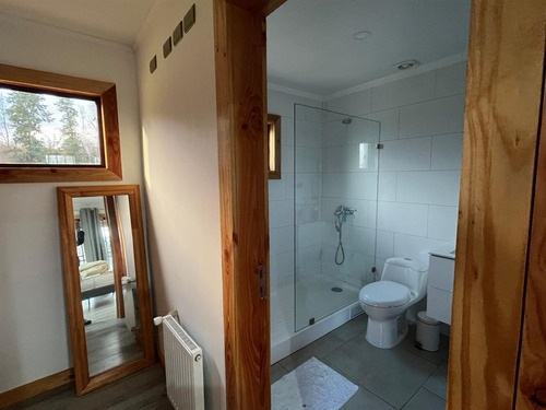 Casa En Venta De 5 Dorm. Camino Lican Ray , Coñaripe