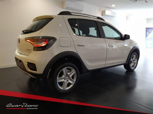 Imagen 2 de 14 de Renault Sandero Stepway Zen 1.6 2023 0km