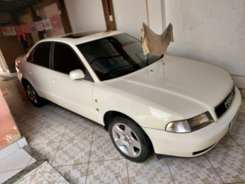 Audi A4 2.8 V6 30v