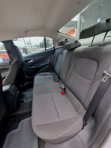 Chevrolet Onix plus 1.0 Lt Turbo Aut. 4p