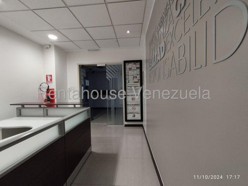 Local En Alquiler Boleita Norte Ia25-38659