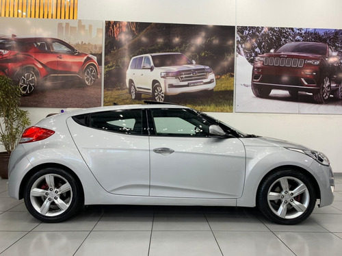 Imagem 4 de 13 de Hyundai Veloster 1.6 16v (aut) Gasolina Automático
