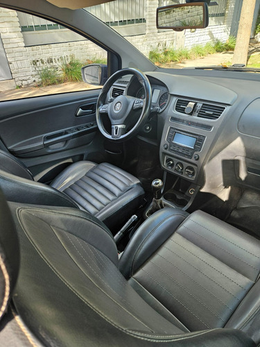 Volkswagen Suran 1.6 Comfortline 101cv