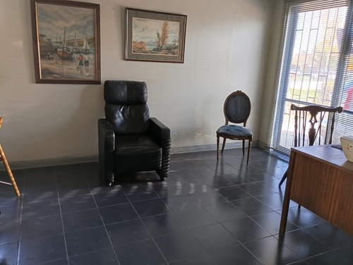 Casa Comercial Sobre Av Ossa Metro Simon Bolivar