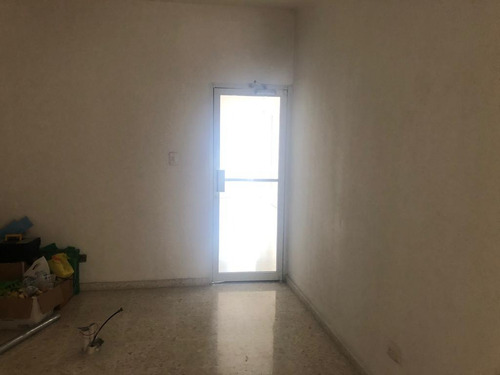 For Rent Local En La Av. Los Proceres Los Rios Segundo Piso 110 Metros