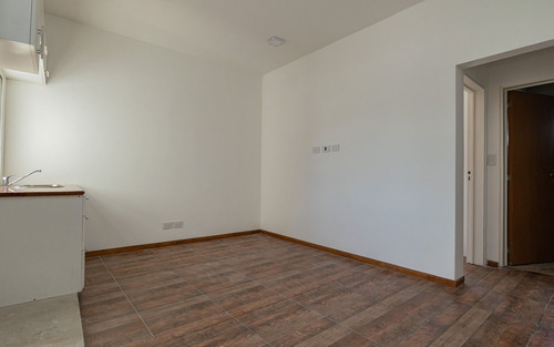 Departamento En Venta 2 Amb Hurlingham 3piso