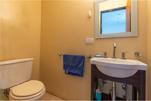 Dúplex 2 Dormitorios Con Pileta En Venta En Gonnet