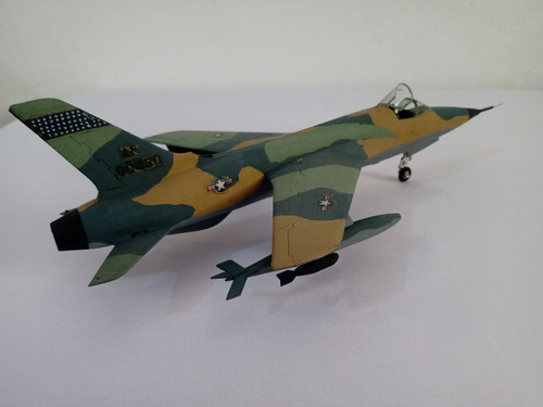 Avion De Ataque  F-105 Thunderchief