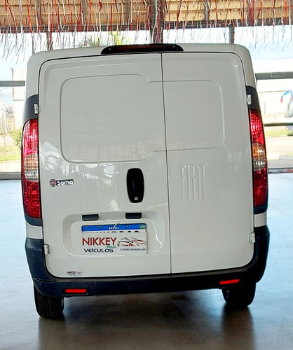 Imagem 5 de 15 de Fiat Fiorino 2021