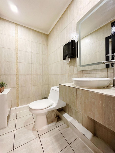 Local Comercial En Vitacura