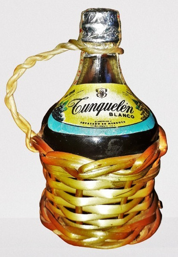 Damajuana Miniatura Vino Blanco Tunquelen Cerrada Llena (Usado)