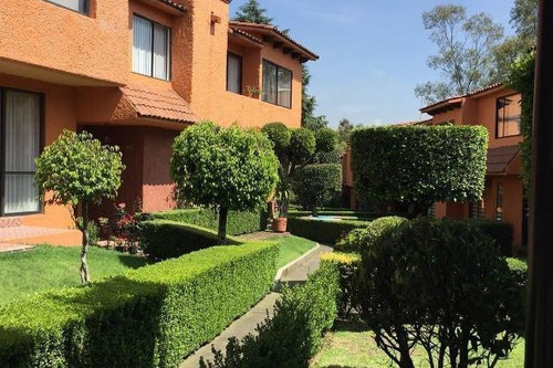 Imagen 1 de 14 de Venta De Casa Col. Lomas De Vista Hermosa, On