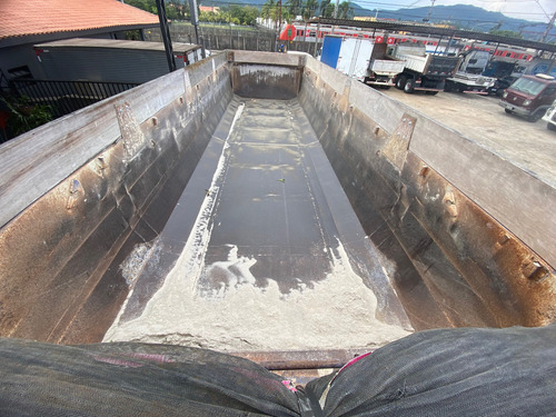 Carreta Semi Reboque Caçamba Basculante 25m3