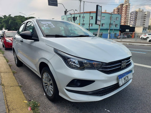 Fiat Cronos 1.0 Flex 4p