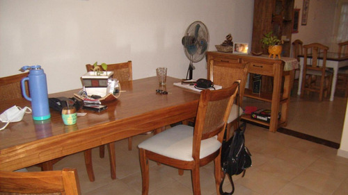 Imagen 3 de 18 de Chalet En Planta Baja - 3 Ambientes - Reciclado