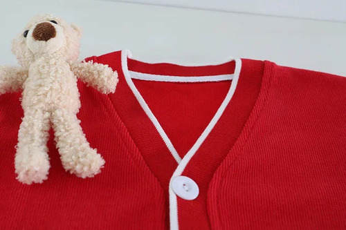 Conjunto De Tres Piezas Para Niños Con Forma De Cárdigan Spr
