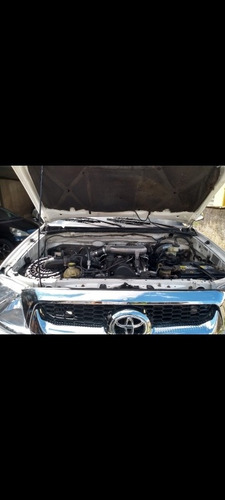 Imagem 13 de 14 de Toyota Hilux 2007 2.5 Cab. Dupla 4x4 4p