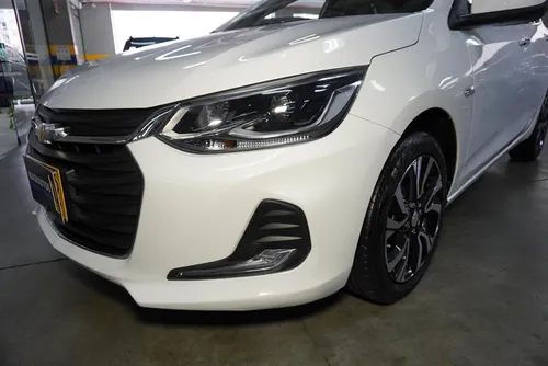 Chevrolet Onix 1.0T Premier Hatch At
