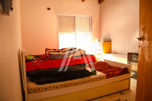 Imagen 11 de 14 de Casa En Venta. La Vanguardia - Constitucion - Rosario
