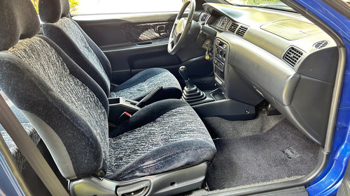 Nissan Lucino Gse Lujo 1 Mt