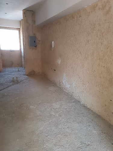 Rivero Bienes Raices Promociona Y Vende Apartamento En Obra Gris En La Urb. El Bosque