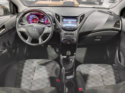Hyundai Hb20 1.6 Comfort Plus 16v Flex 4p Manual