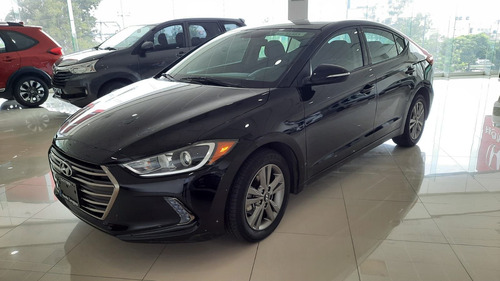 Imagen 6 de 15 de Hyundai Elantra 2018 2.0 Gls Premium At