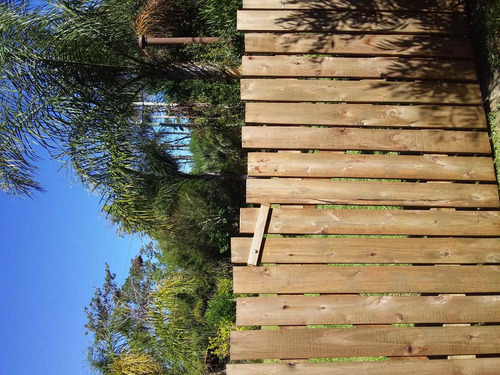 Cabaña De Madera En Anaconda Zona De Bosques Cerca De Playa
