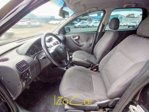 Chevrolet Corsa 1.4 MPFI PREMIUM SEDAN 8V FLEX 4P MANUAL
