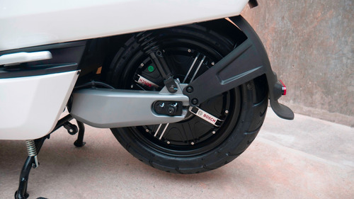 Imagen 9 de 14 de Scooter Electrico Nuuv N Sport - No Super Socco No Sunra