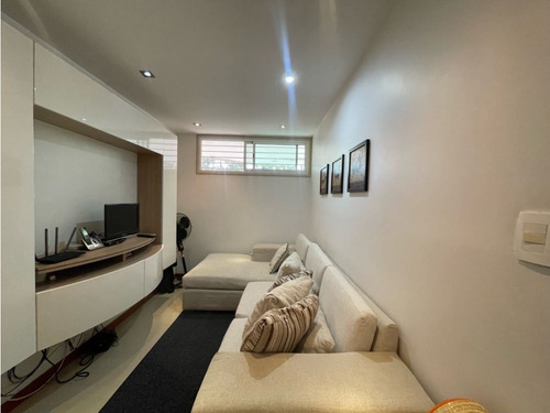 Vendo Apartamento 127m2 Escampadero 3816