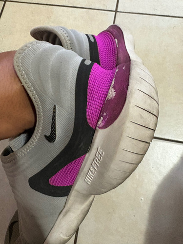 Tenis Nike Flyknit (Usado)