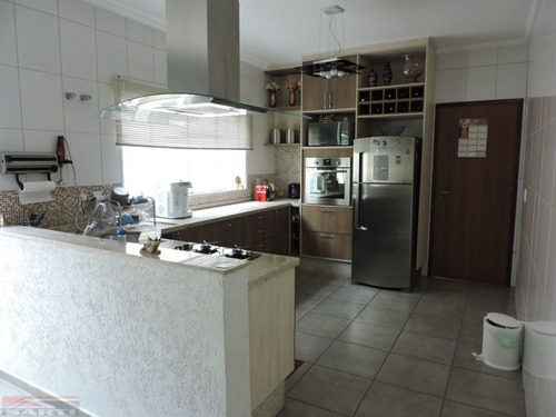 Imagem 12 de 15 de Semi Novo, 3 Dormitórios ( Sendo 2 Suítes ) 4 Vagas, R$ 960.000,00 - St10916
