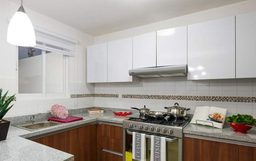 Casa En Venta, Col. San Pedro Totoltepec, Toluca Lr17