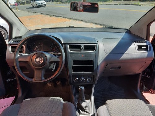 Volkswagen Fox 2013 1.0 Trend Tec Total Flex 5p