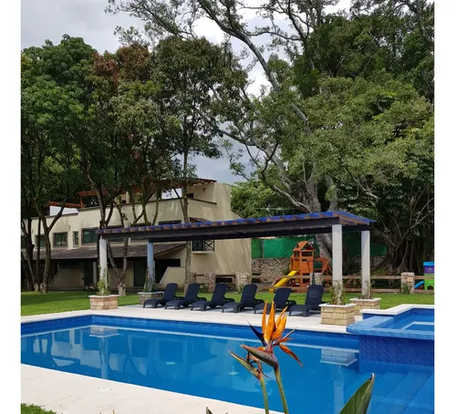 Venta Casa 3 Recamaras 1 En Planta Baja Acabados De Lujo, Alberca Palapa Y Asasores Todo A Una Hora De La Cdmx