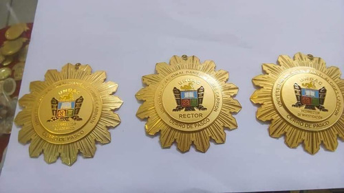 Medallas Pines Solaperos Llaveros Somos Fabricante 