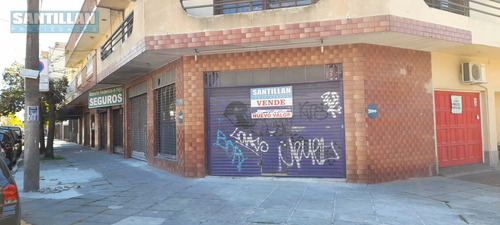 Imagen 1 de 8 de Locales En Esquina. San Justo Centro.