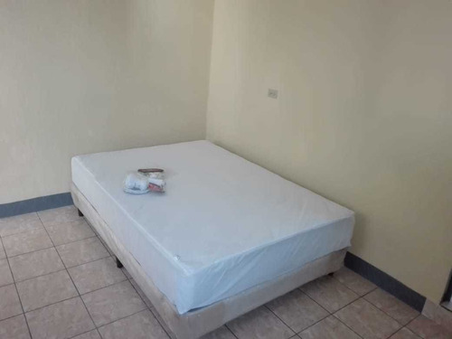 Imagen 8 de 11 de Zona 1 Apartamento Dos Ambientes, Para Pareja O Persona Sola