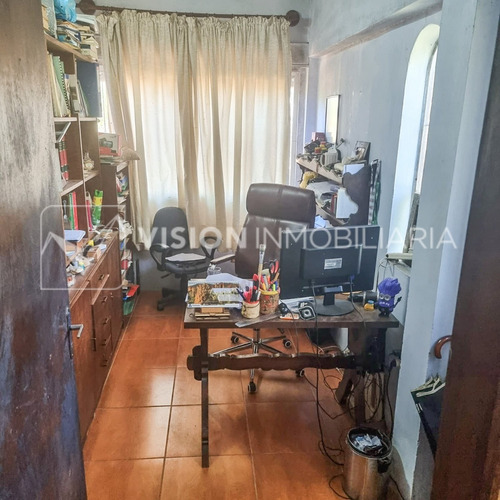 Imagen 14 de 14 de Venta Chacra Casa Con Piscina En Lagos Del Norte A 13km De Cd. De Rivera, Terreno De 1769 M2. 4 Dormitorios Y 2 Baños, Estufa A Leña, Terreno Enorme Con Arboles Frutales. Agua Con Pozo, Ute, Internet