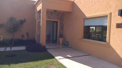 Imagen 6 de 24 de Casa En Venta En San Matias Con Pileta