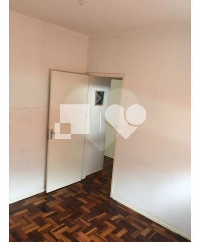 Apartamento 2 Dormitórios, 2º Andar, Baixo Custo De Condomínio. - 28-im415074