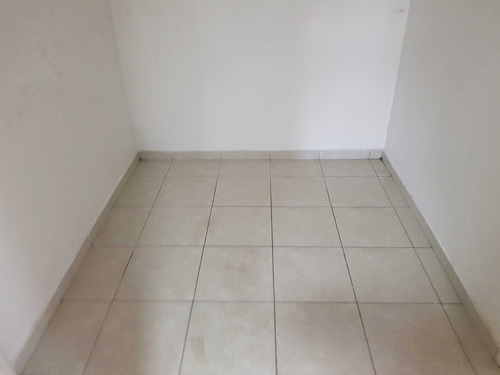 Vende Local Comercial Sector Fdo El Carmen (93475)