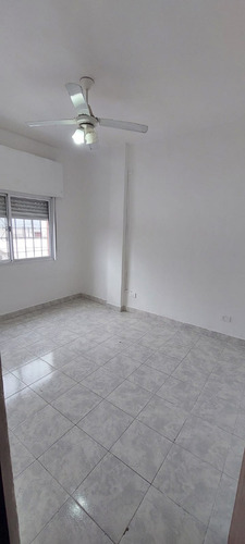 Departamento Tipo Ph 2 Ambientes Chubut 4565 Ciudadela Tres De Febrero