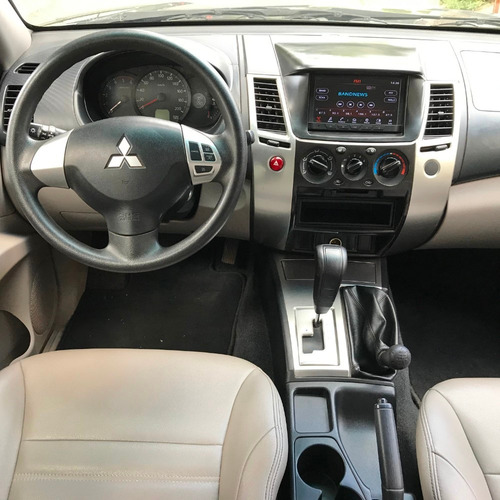 Mitsubishi Pajero 32 Outdoor 4x4 Turbo Diesel 4p Partic U.d.