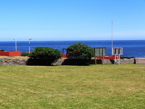 Imagen 15 de 18 de Venta De Terreno Con Vista Al Mar En Punta Del Este!, Península, Apto Para 3 Pisos