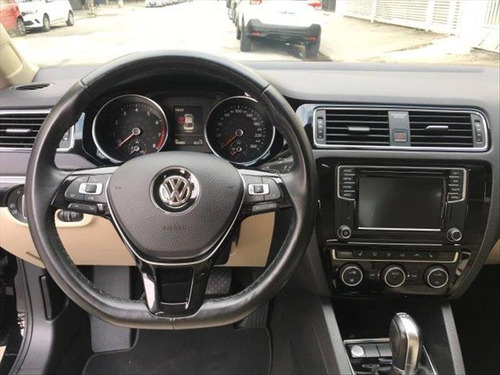 Volkswagen Jetta 2.0 Tsi Highline 211cv Gasolina 4p Tiptroni
